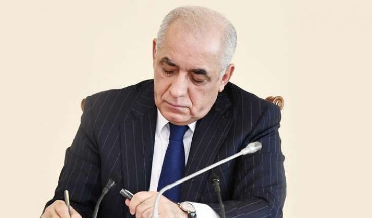 Əli Əsədov yeni qərar imzaladı