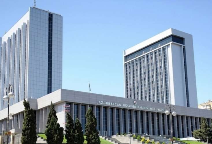 Milli Məclisin növbəti iclası başladı