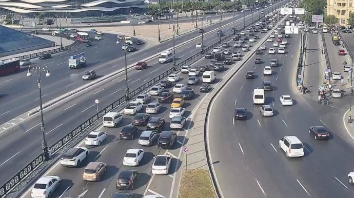 Bakıda bu yollarda sıxlıq var - SİYAHI