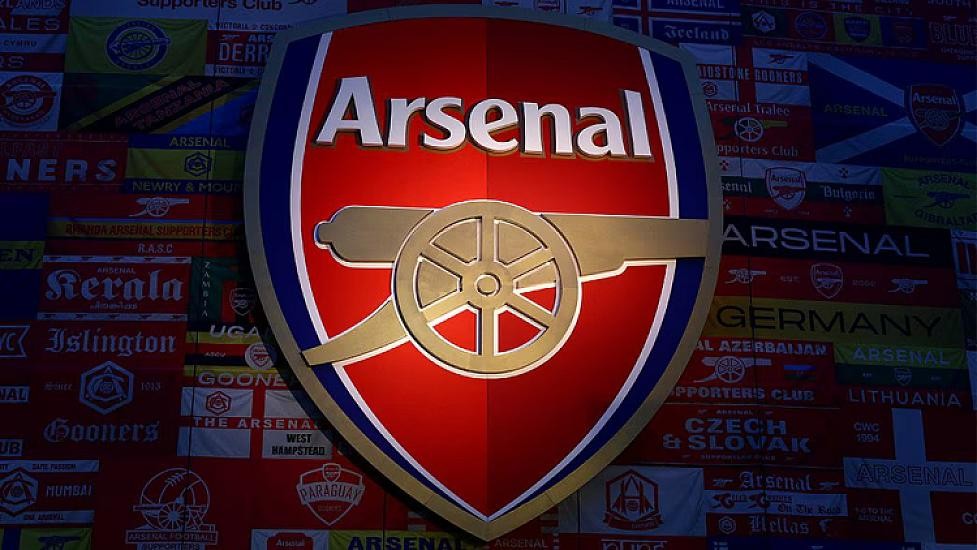 \"Qalatasaray\" \"Arsenal\"ın kapitanını transfer etmək istəyir
