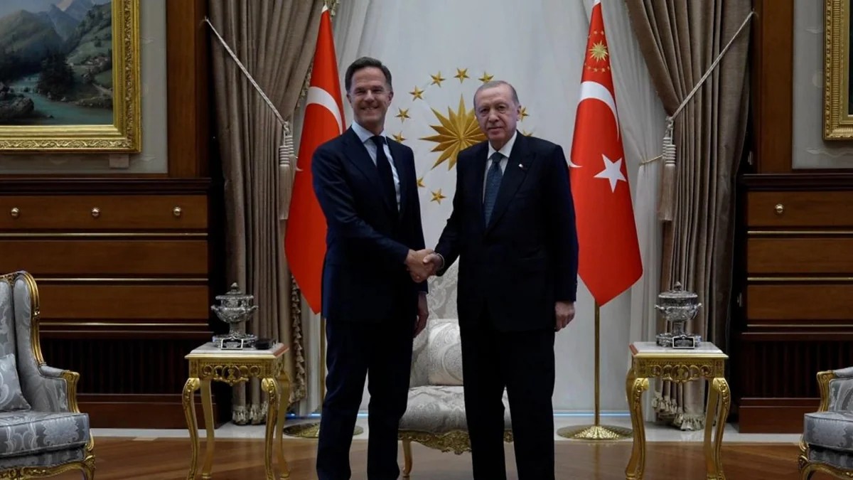 Ərdoğan Mark Rütte ilə görüşüb&nbsp;