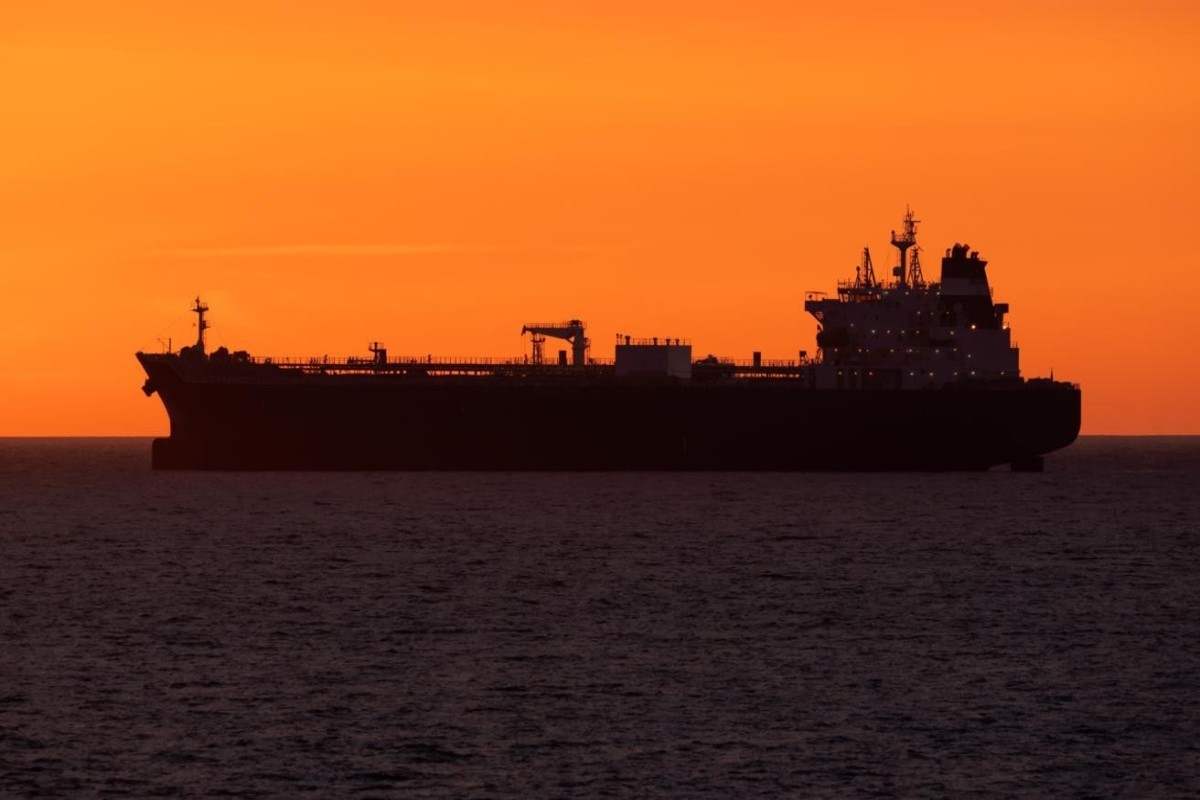 Oman sahillərində daha bir tankerə hücum edilib&nbsp;