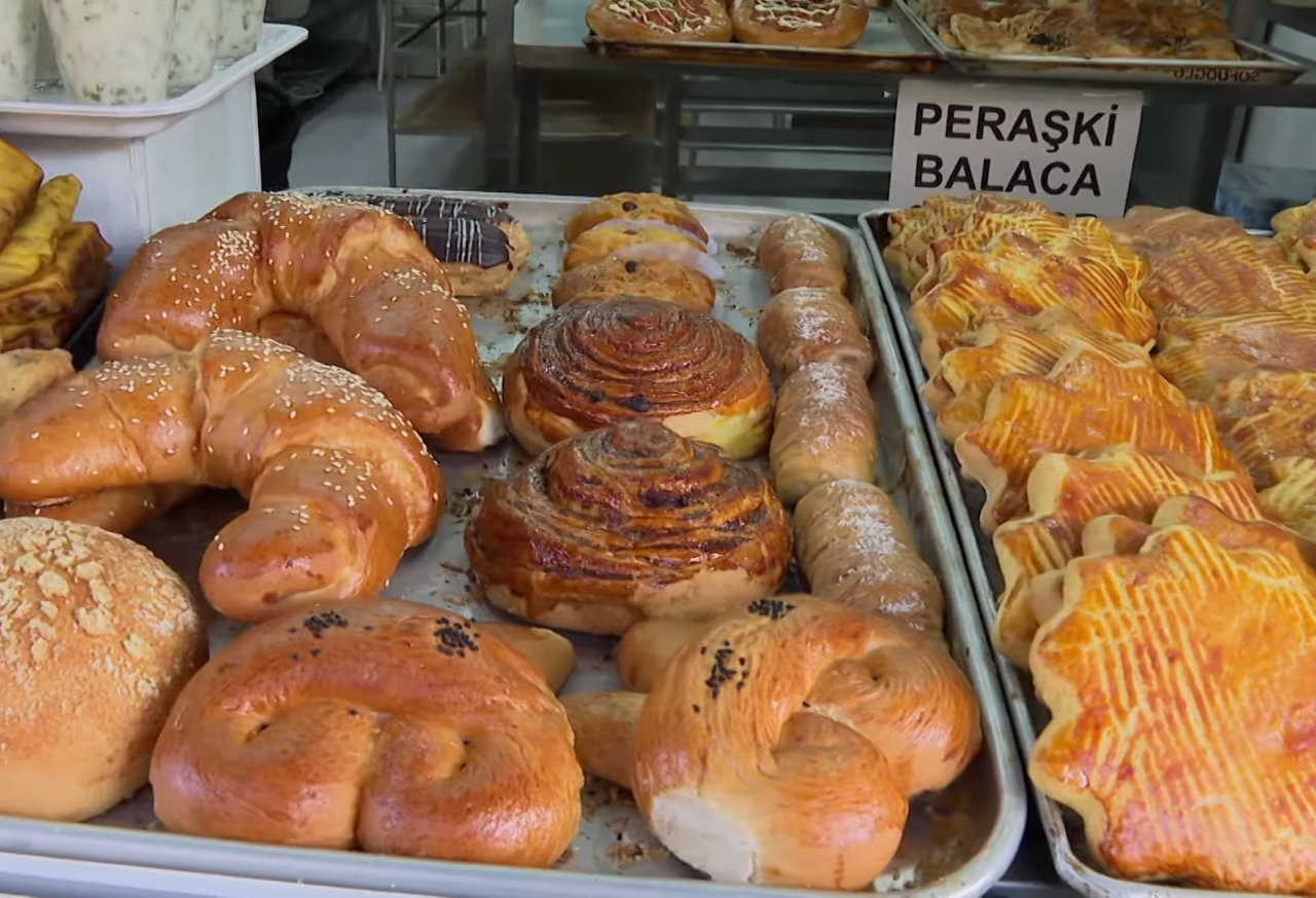 Açıq satılan şirniyyatları alanlara XƏBƏRDARLIQ