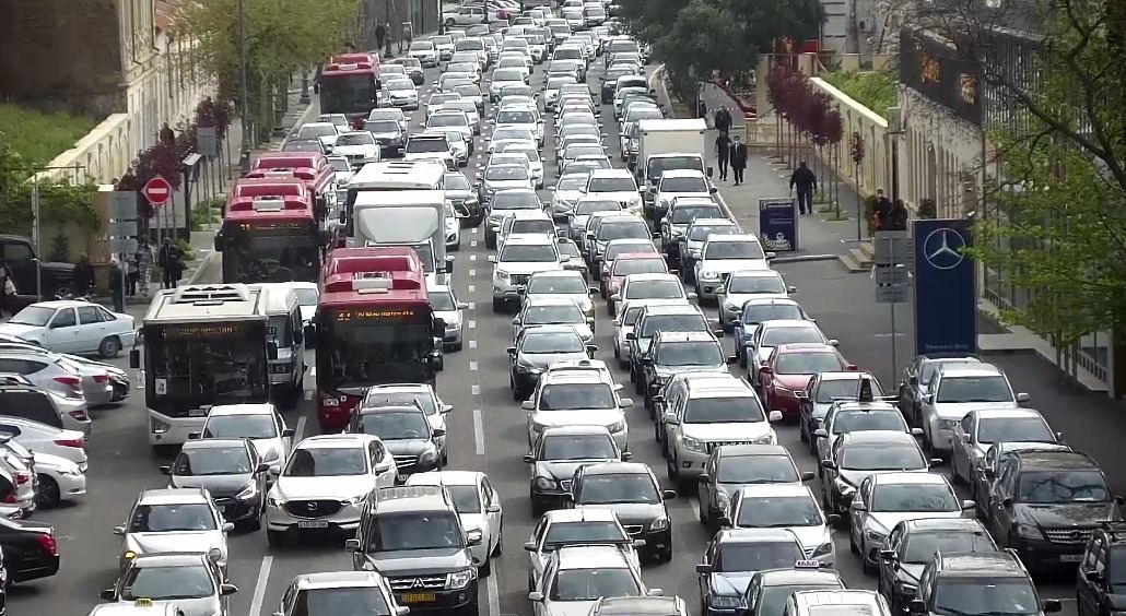 Bakıda bu yollarda sıxlıq var - SİYAHI&nbsp;