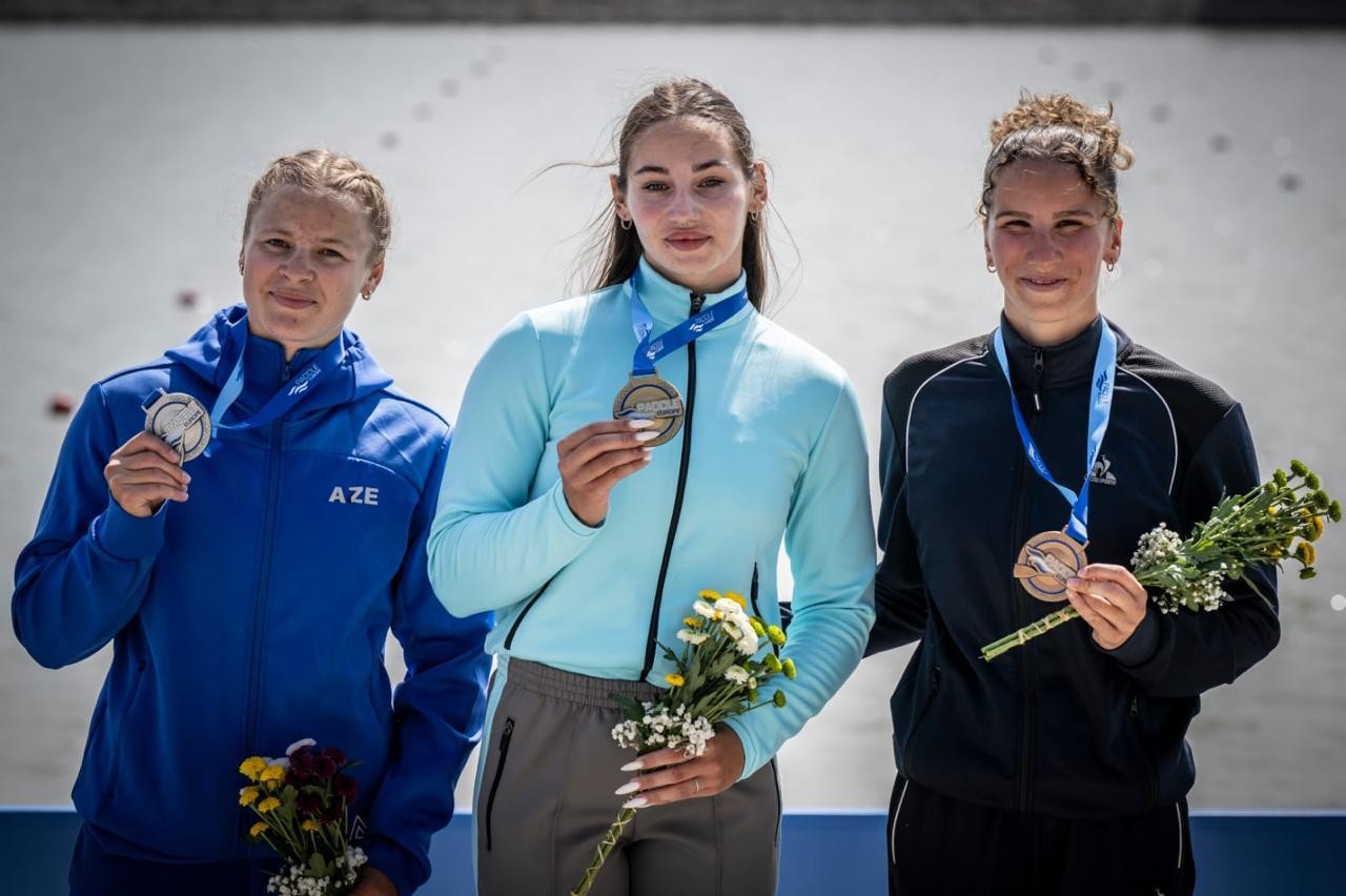 Azərbaycan kanoeçisi gümüş medal qazandı