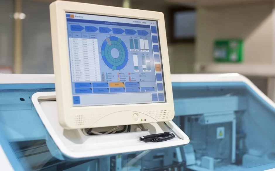 İcbari tibbi sığorta ilə qarşılanan laborator və funksional diaqnostik müayinələr AÇIQLANDI