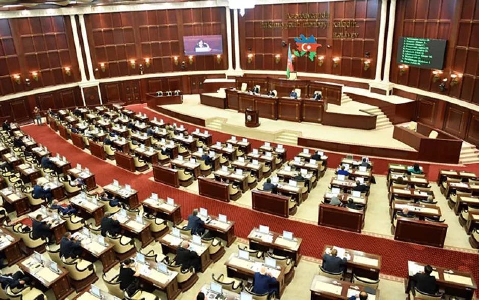 Parlamentin işçi qruplarına yeni rəhbərlər seçildi - SİYAHI