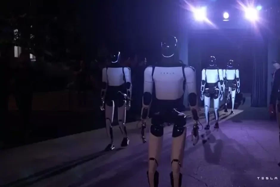 Teslanın yeni ROBOTLARI: Yemək bişirir, evi təmizləyir... - DETALLAR/QİYMƏT