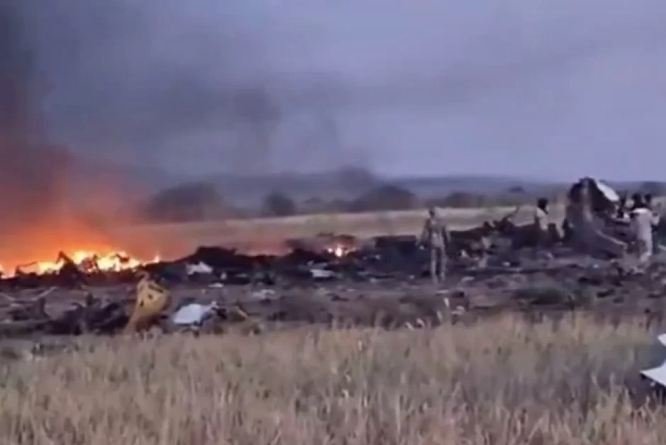 Rusiya təyyarəsi vuruldu - ANBAAN VİDEO