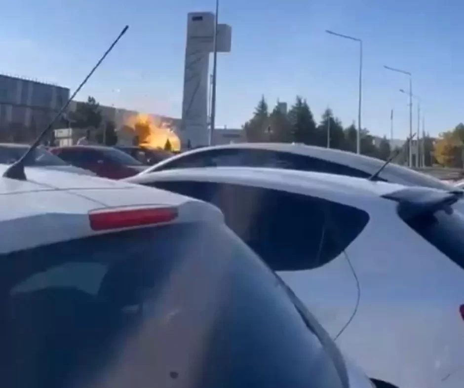 Türkiyədəki terror aktının baş vermə anı - ANBAAN VİDEO