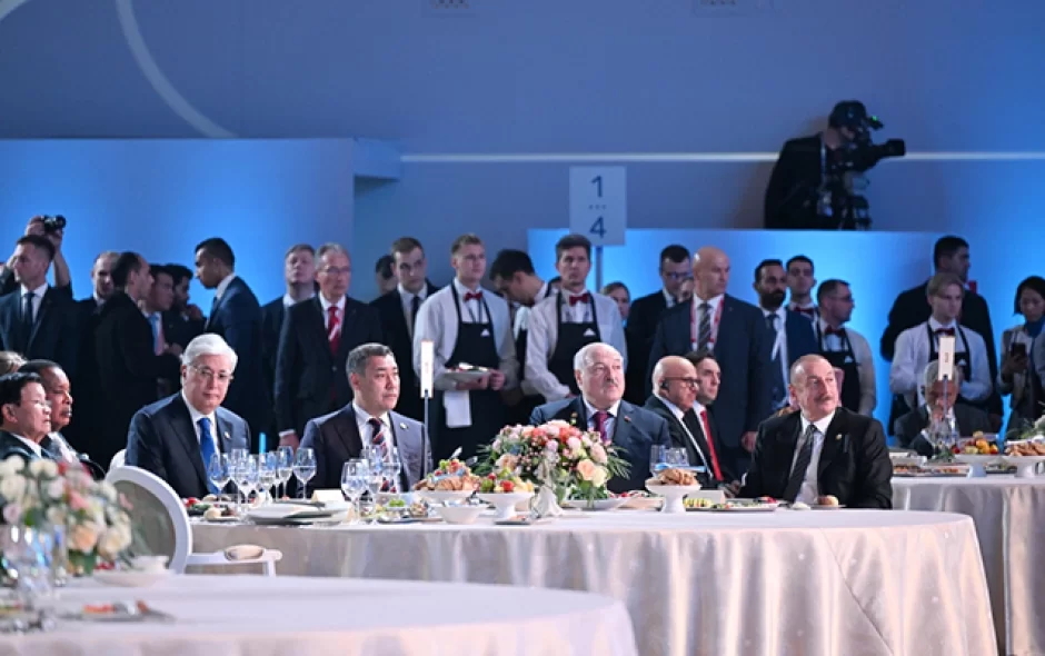 Prezidentlərə bu yemək menyusu təqdim olundu - FOTO
