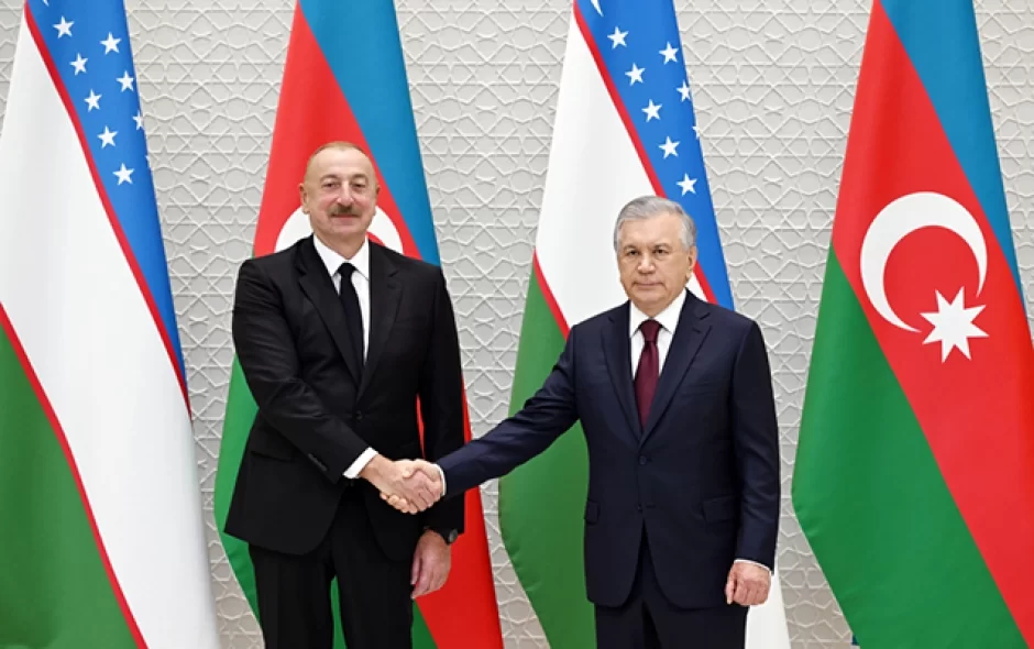 İlham Əliyev Şavkat Mirziyoyevi təbrik etdi 