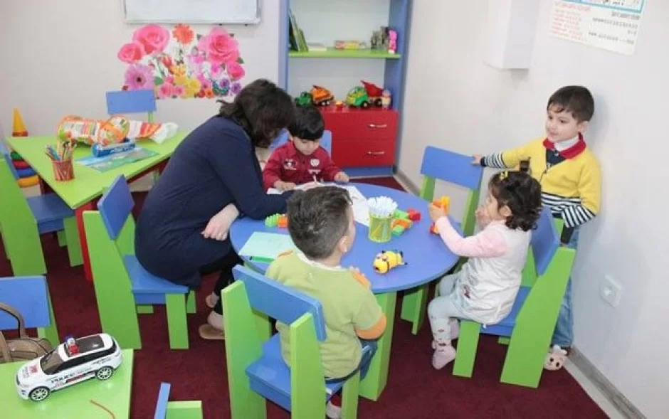 Bağçalarda işləyən 5 min müəllim qeyri-ixtisaslıdır