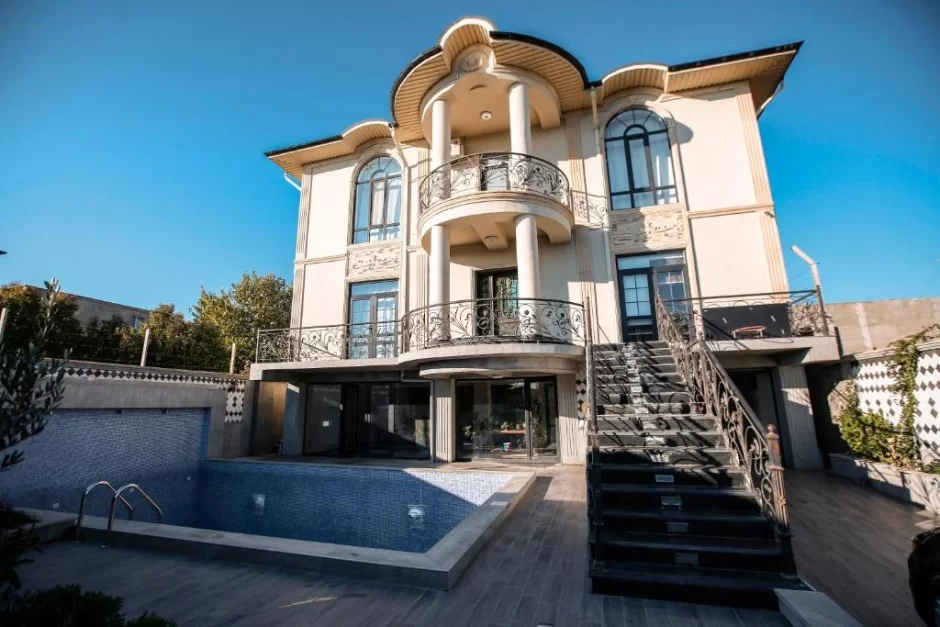 Dövlət deputat üçün ev TİKİR