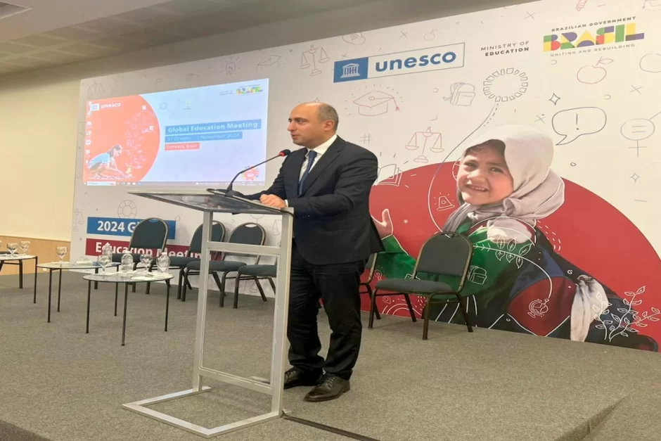 Nazir UNESCO-nun Qlobal Təhsil Görüşündə çıxış etdi