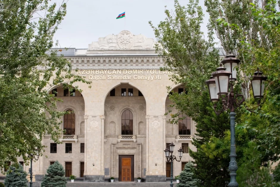 Ədalət Bağırov vəzifəsindən azad edildi