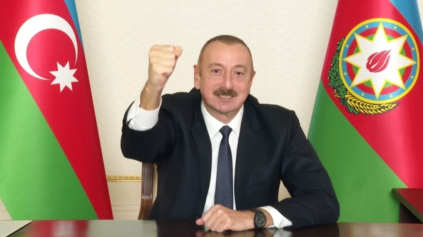 Prezidentdən Zəfər Günü paylaşımı