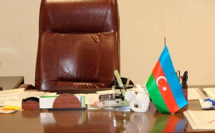 Məktəb direktoru bu səbəbdən cərimələndi