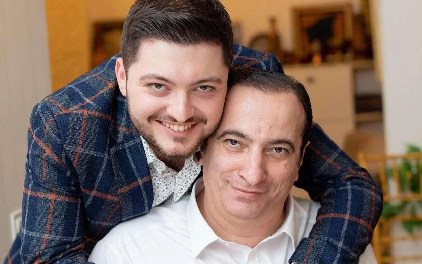 Xalq artistinin oğlu TƏCİLİ əməliyyat olundu - FOTO