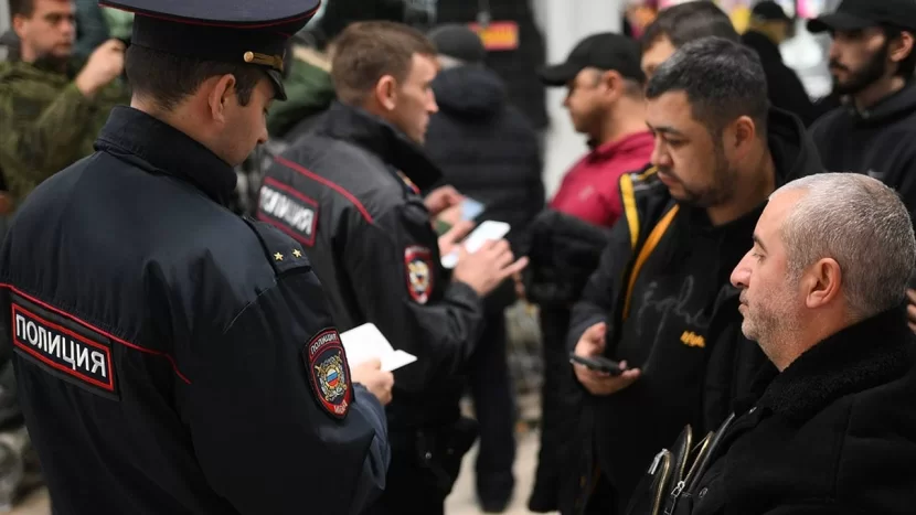 Rusiyada yaşayan azərbaycanlılara BƏD XƏBƏR - Bu şəxslərin vətəndaşlığı ləğv ediləcək