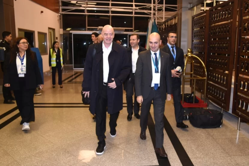 FIFA-nın prezidenti Azərbaycana gəlib