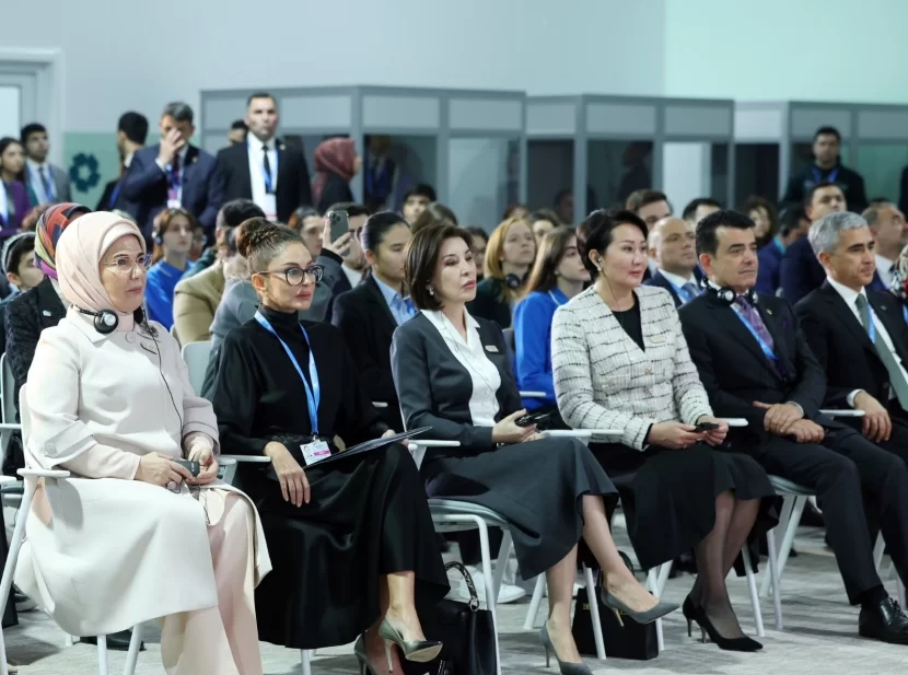 COP29-da iştirak edən birinci xanımlar - SİYAHI