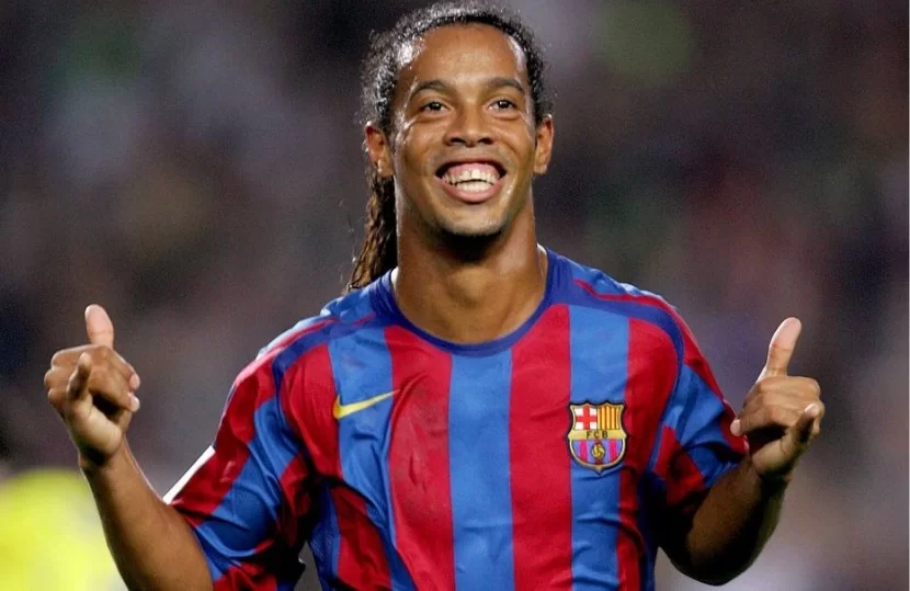 Ronaldinyo COP29-da - VİDEO