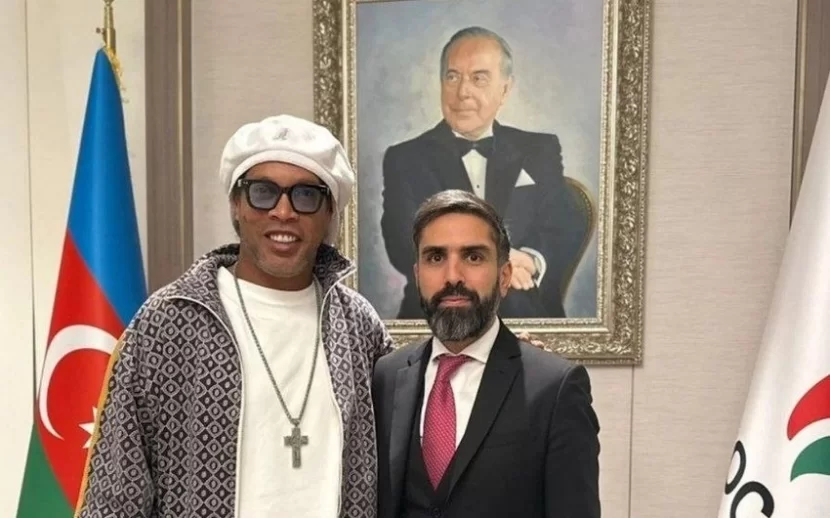 AFFA prezidenti Ronaldinyo ilə bir arada - FOTO 