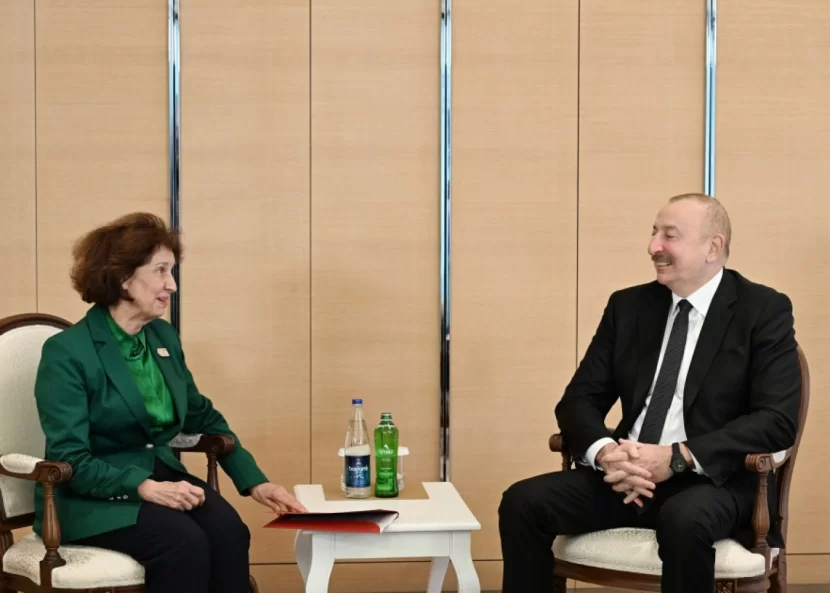 İlham Əliyev Şimali Makedoniya Prezidenti ilə görüşdü - FOTO