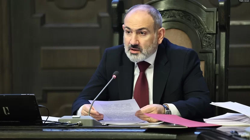 Paşinyan 9 noyabr kapitulyasiya aktını necə imzaladığını AÇIQLADI