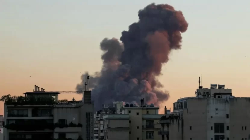 İsrail Beyrutun Hava limanını bombalayıb