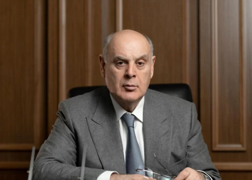 Abxaziya \"prezidenti\" etirazlara görə paytaxtdan qaçdı