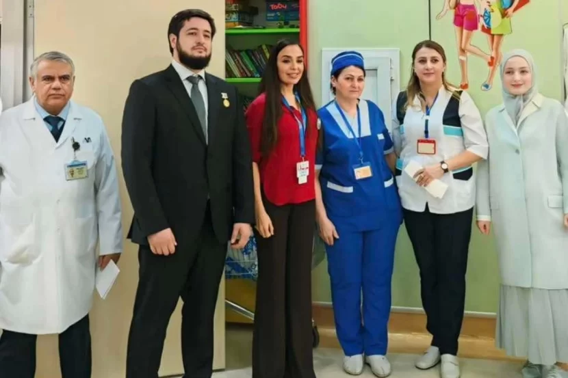 Leyla Əliyeva Uşaq Onkologiya Klinikasında olub
