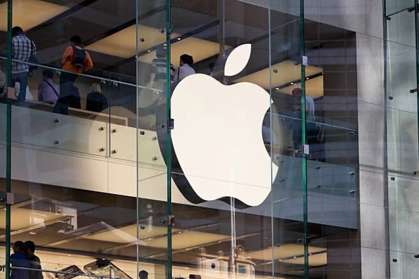 \"Apple\" dan dünya REKORDU: \"iPhone\" 17 gəlir, ilk dəfə...