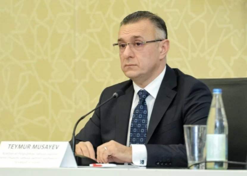 Nazir xəstəxana direktorunu işdən çıxardı