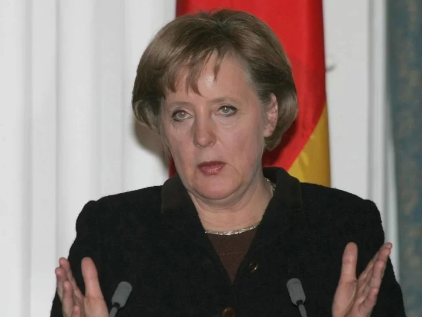 Kiyev təkbaşına qərar verə bilməz! - Merkel