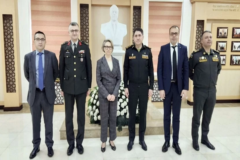 Bakıda NATO nümayəndə heyəti ilə görüş baş tutub
