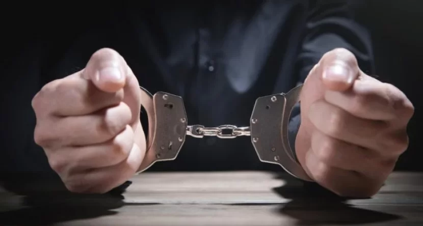 Bakıda qadınları təqib edən gənc oğlan həbs edildi
