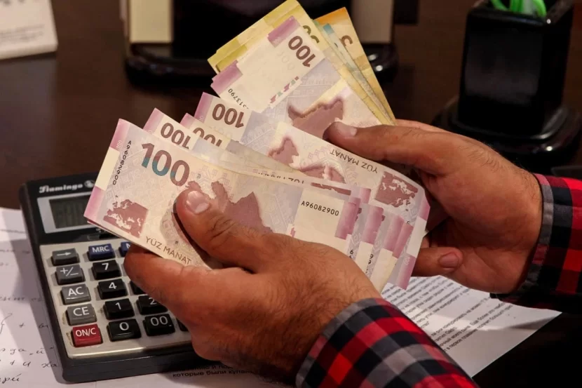 Ailə başçısını itirməyə görə pensiya və müavinət alanların SAYI