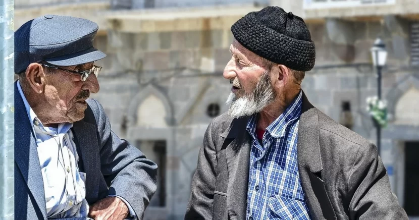 Pensiya yaşı ilə bağlı əhalini SEVİNDİRƏCƏK XƏBƏR