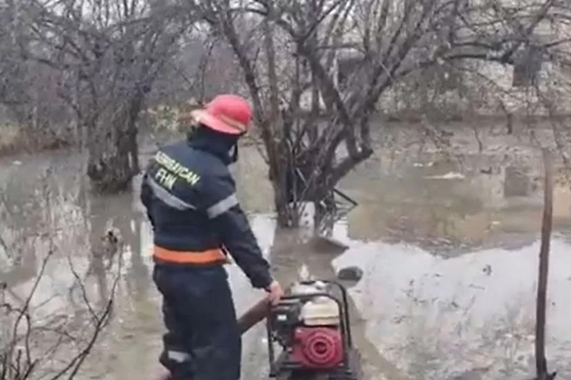 Qubada su basan ərazilərlə bağlı tədbirlər görüldü - VİDEO