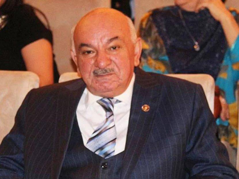 Xalq artistinin vəziyyəti ağırlaşdı - FOTO