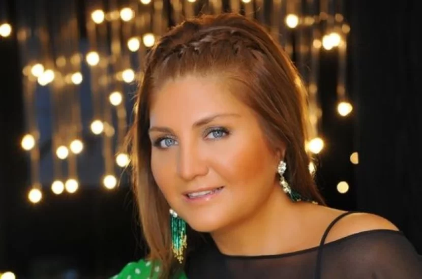 Sibel Can Bakıya gəlir 