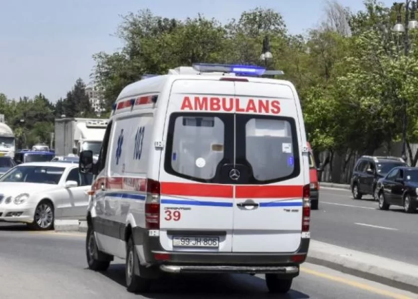 Goranboyda qəza: Bir ailənin iki üzvü yaralandı