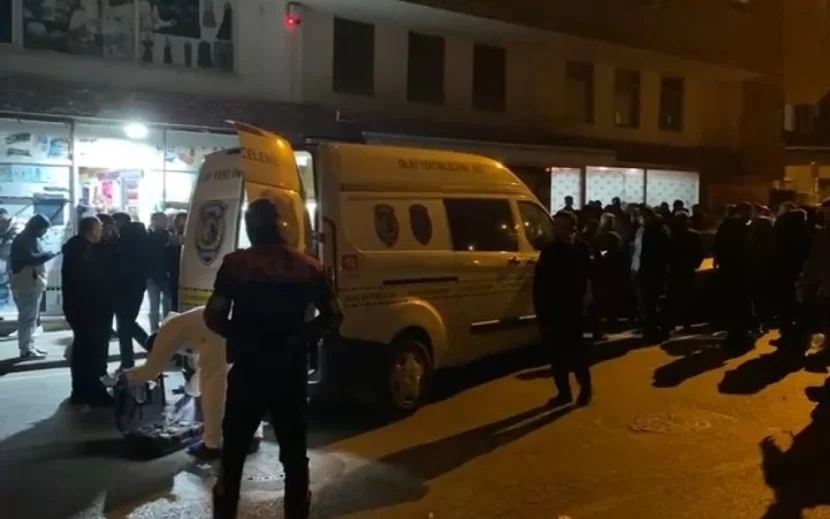 Gecəyarısı dəhşət: Polis insanlara atəş açdı - 2 ölü, 2 yaralı