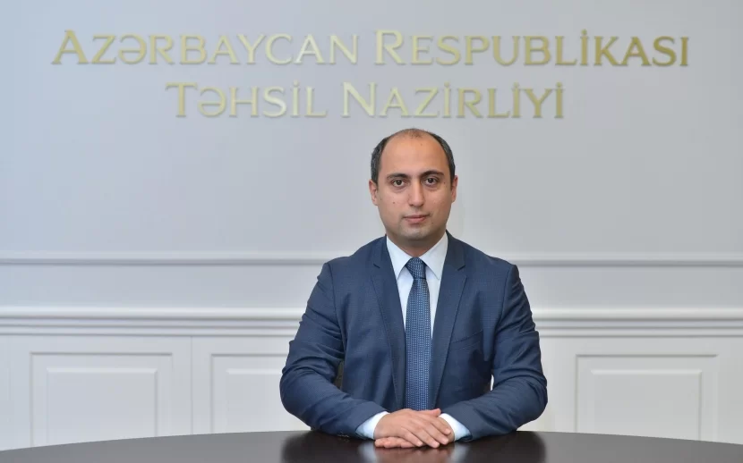 Nazir kollec rəhbərini işdən ÇIXARDI