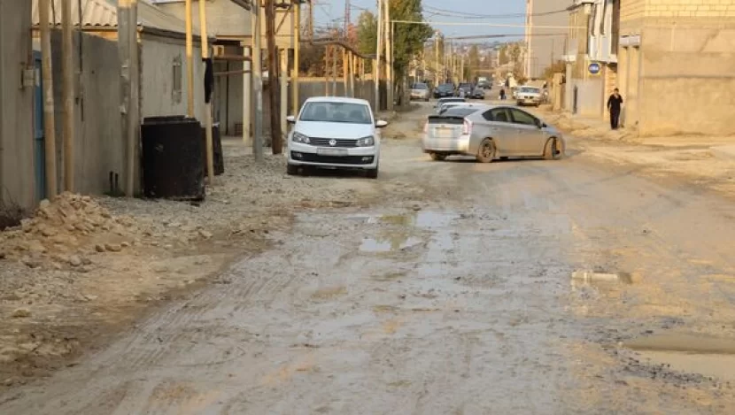Ramanada yollar bərbad vəziyyətdədir, sakinlər narazıdır -VİDEO