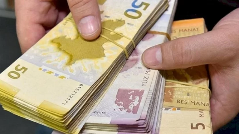 Paytaxtda şirkətdən 23 600 manat oğurlandı