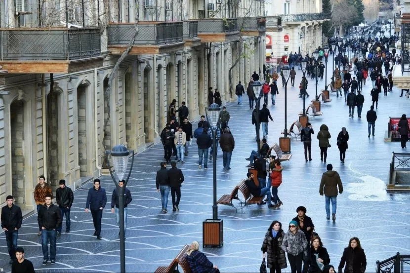 Yağmursuz keçəcək, 13 dərəcə isti olacaq - Sabahın havası