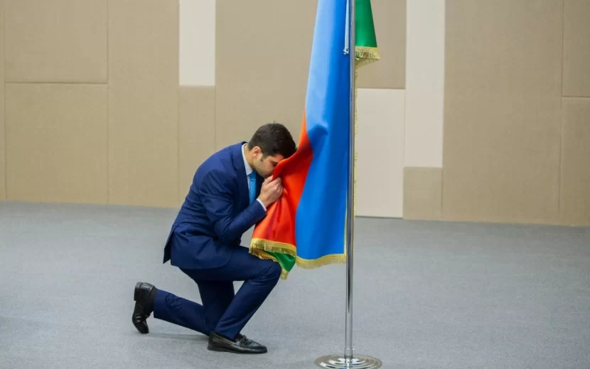 Azərbaycanda diplomatlar and içəcək
